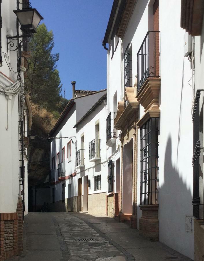 Vivienda Rural Los Tajos De Setenil Setenil De Las Bodegas Экстерьер фото